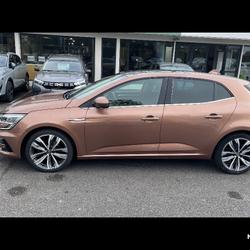Renault Megane 4 M&eacute;gane IV Berline Blue dCi 115 Intens Pont-l'&Eacute;v&ecirc;que