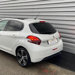 Peugeot 208 208 1.2 PureTech 110ch S&S BVM5 GT Line Al&egrave;s