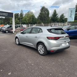 Renault Megane 4 M&eacute;gane IV Berline Blue dCi 115 - 20 Business Plo&euml;rmel