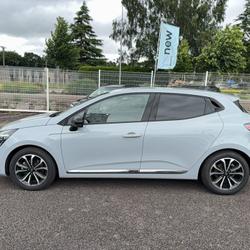 Renault Clio 5 Clio E-Tech full hybrid 145 Techno Plo&euml;rmel