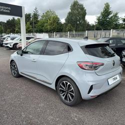 Renault Clio 5 Clio E-Tech full hybrid 145 Techno Plo&euml;rmel