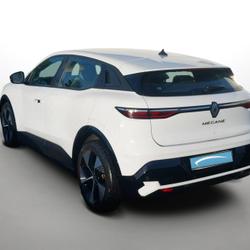 Renault Megane E-Tech Megane E-Tech EV40 130ch standard charge Equilibre Plo&euml;rmel