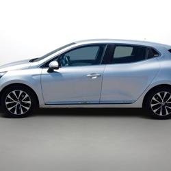 Renault Clio 5 Clio E-Tech 140 - 21N Intens Plo&euml;rmel