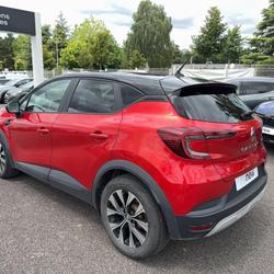 Renault Captur Captur E-Tech full hybrid 145 Evolution Plo&euml;rmel