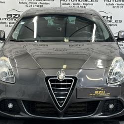 Alfa Romeo Giulietta 1.6 JTDM 105CH DISTINCTIVE CLIM/REGUL GARANTIE 12 MOIS occasion - Vern-sur-Seiche - photo 2/18
