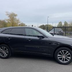 Jaguar FPace 2.0D 180CH R-SPORT 4X4 BVA8 H&eacute;nin-Beaumont