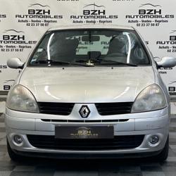 Renault Clio 2 1.4 16V 98CH LUXE PRIVILEGE CLIM / REGULATEUR 5P GARANTIE 12 MOIS Vern-sur-Seiche
