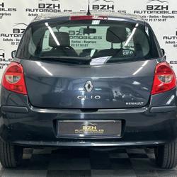 Renault Clio 3 1.2 16V 75CH AUTHENTIQUE 5P GARANTIE 12 MOIS Vern-sur-Seiche