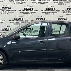 Renault Clio 3 1.2 16V 75CH AUTHENTIQUE 5P GARANTIE 12 MOIS Vern-sur-Seiche