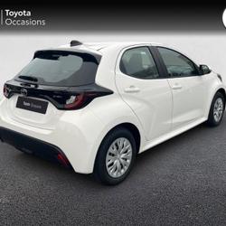 Toyota Yaris 116h Dynamic 5p MY22 Plo&euml;rmel