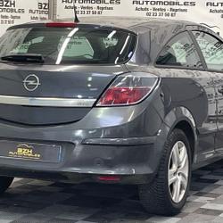 Opel Astra 1.4 TWINPORT ENJOY 3P GARANTIE 12 MOIS occasion - Vern-sur-Seiche - photo 2/10