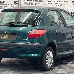 Peugeot 206 1.4 5P GARANTIE 12 MOIS occasion - Vern-sur-Seiche - photo 3/10