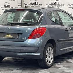 Peugeot 207 1.4 TRENDY 3P GARANTIE 12 MOIS occasion - Vern-sur-Seiche - photo 2/9