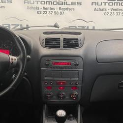 Alfa Romeo 147 1.9 JTD120 MULTIJET DISTINCTIVE GARANTIE 12 MOIS occasion - Vern-sur-Seiche - photo 3/9