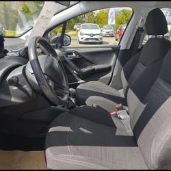Peugeot 208 Access 1.4Hdi 70cv La Gacilly