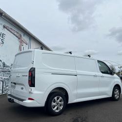 Ford Transit Custom 320 L2H1 2.0 ECOBLUE 136CH BVA LIMITED + OPTIONS Carquefou