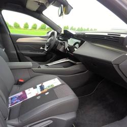 Peugeot 408 408 Hybrid 145 e-DCS6 GT Le Bouscat