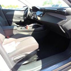 Peugeot 308 III Phase 1 308 Hybrid 145 e-DCS6 Allure Le Bouscat