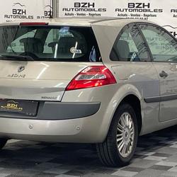 Renault Megane 2 1.5 DCI 105CH AUTHENTIQUE GARANTIE 12 MOIS occasion - Vern-sur-Seiche - photo 2/9