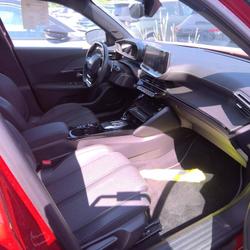 Peugeot 2008 2008 PureTech 130 S&S EAT8 GT Le Bouscat