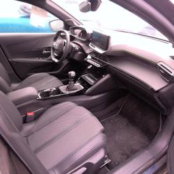 Peugeot 208 208 PureTech 100 S&S BVM6 GT Le Bouscat