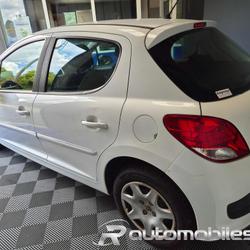 Peugeot 207 1.4 TU 75 ACCESS Argentr&eacute;