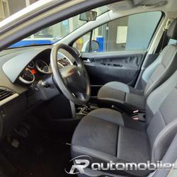 Peugeot 207 1.4 TU 75 ACCESS Argentr&eacute;