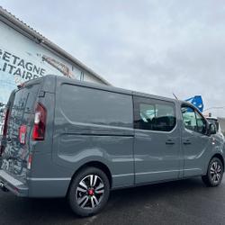 Renault Trafic NEUF: GRIS URBAIN 5 PLACES BVA9 170 CV L2H1 EXCLUSIVE + OPTIONS 4450 &euro; Carquefou