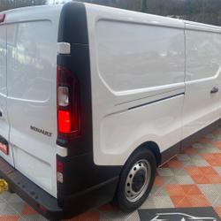 Renault Trafic L2H1 2.0 Blue dCi 150 BV6 GRAND CONFORT Ecran Kit Bois Attelage 22290HT Lescure-d'Albigeois