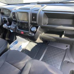 Peugeot Boxer TOLE 330 L2H2 BLUEHDI 120 S&S ASPHALT Saint-Jean-de-Monts