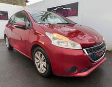 Peugeot 208 - 1.4 HDI FAP ACTIVE 3P - 6 990 €