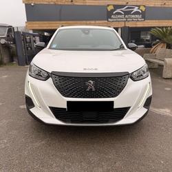 Peugeot e-2008 1.2 PURETECH 100CH S&S ALLURE Saint-Michel-Chef-Chef