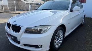 BMW Serie 3  - Confort - photo 1
