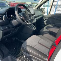 Renault Trafic NEUF: BLANC 3T L1H1 170 CV BVA9 EXCLUSIVE + OPTIONS 3450 &euro; Carquefou