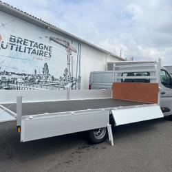 Nissan Interstar NEUF: GRIS STAR PLATEAU 4700 X 2200 L4 3T5 2.0 DCI 170CH PROPULSION RJ TEKNA Carquefou