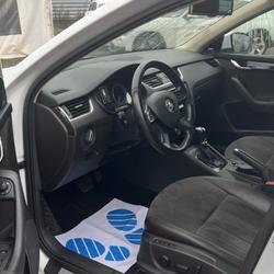 Skoda Octavia Combi 2.0 TDI 150CH CR FAP GREEN TEC LAURIN&KLEMENT DSG6 Beaucouz&eacute;