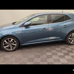 Renault Megane 4 M&eacute;gane IV Berline TCe 130 Energy EDC Intens F&eacute;camp