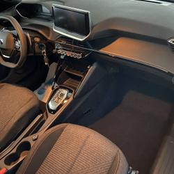 Peugeot 2008 Hybrid 136 e-DCS6 Style Saint-Jean-de-Monts