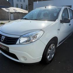 Dacia Sandero 1.5 DCI 75CH FAP ECO&sup2; AMBIANCE Qu&eacute;vert