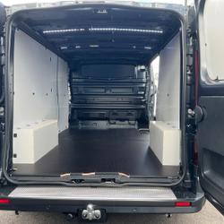 Renault Trafic NEUF: GRIS COMETE 3T L2H1 170 CV BVA9 EXCLUSIVE + OPTIONS 4050 &euro; Carquefou