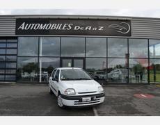 Renault Clio 2 Coëtmieux