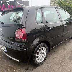 Volkswagen Polo 1.4 TDI 80CH DPF BLUEMOTION 5P Qu&eacute;vert