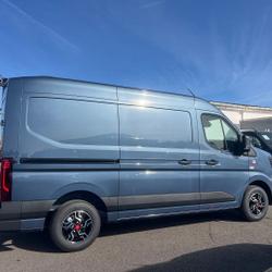 Renault Master NEUF: F3500 L2H2 BVA9 170CH EXCLUSIVE RED EDITION + NBRES OPTIONS Carquefou