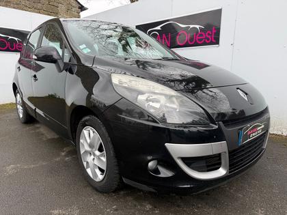 Renault Scenic - 1.5 DCI 110CH FAP EXPRESSION - 6 990 €