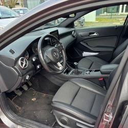 Mercedes Classe A 180 SPORT EDITION Beaucouz&eacute;