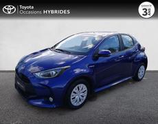 Toyota Yaris - 116h Dynamic Business 5p - 17 990 €