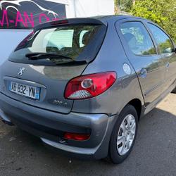 Peugeot 206+ 1.4 HDI URBAN 5P Qu&eacute;vert
