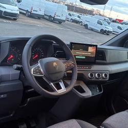 Renault Master F3500 L2H2 2.0 BLUE DCI 170CH BVA9 EXTRA + 1940 E HT D'OPTIONS Carquefou