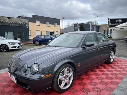 Jaguar S-Type - 4.2 SURALIMENTE R BA - 12 990 €
