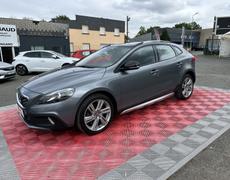 Volvo V40 Cross Country Beaucouzé